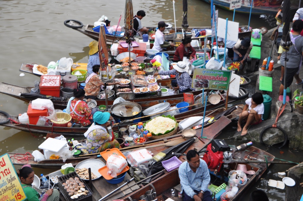 Thailand – Floating Market Food